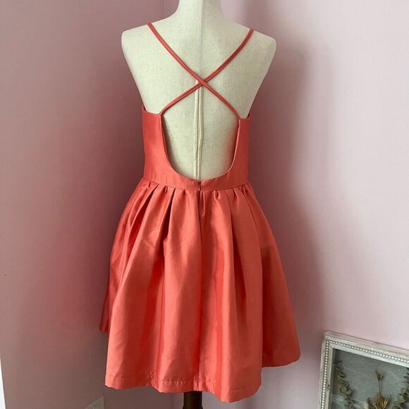 NWOT ASOS Girls On Film Fit & Flare Cross Back Coral Dress Size 8 - Picture 3 of 5